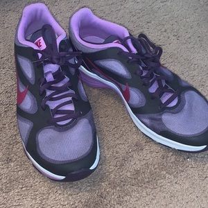 Women’s Nike running shoes